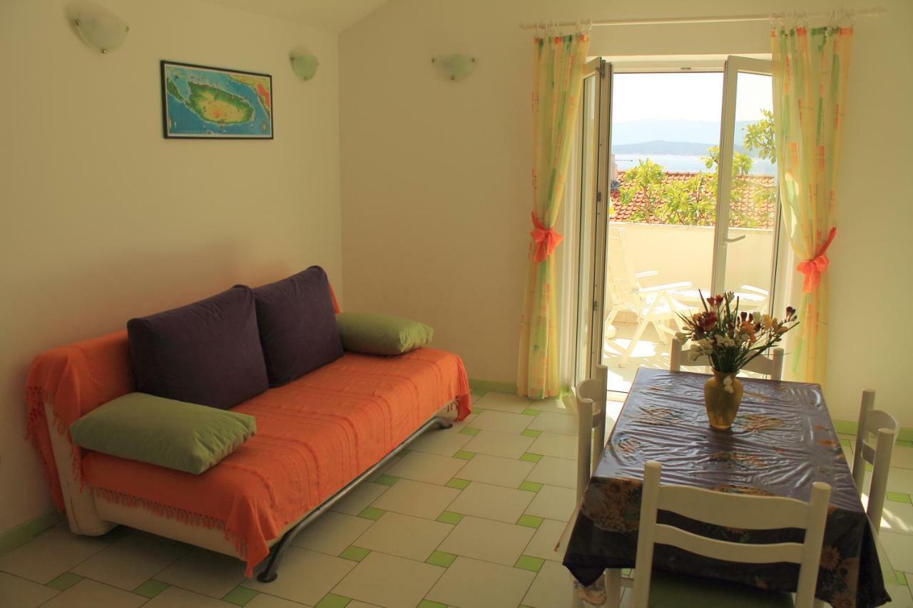 Apartments Nejasmic - Little House For Peaceful And Domestic Vacation Bol Buitenkant foto